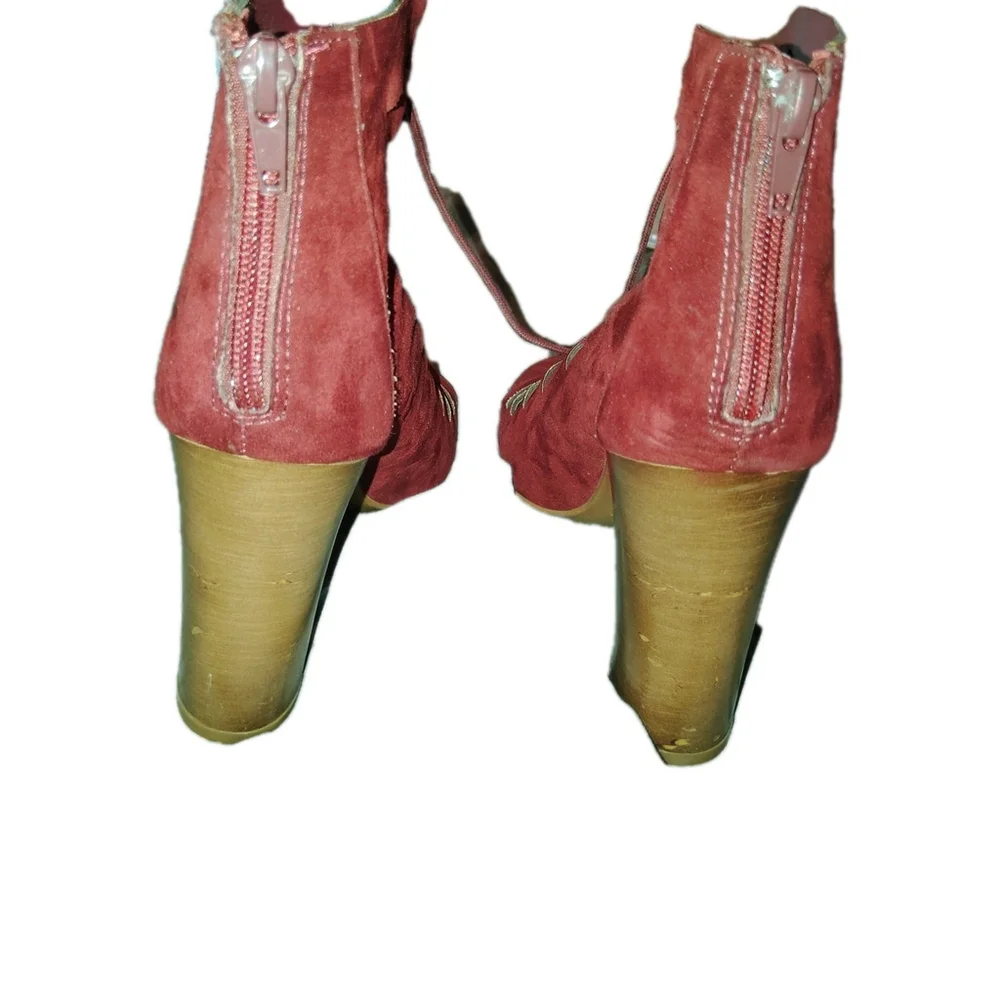 Bamboo EMBARK-25S Size 9 Burgundy Lace Up Cutout Block 4" Heel Booties Peep Toe - Picture 3 of 9